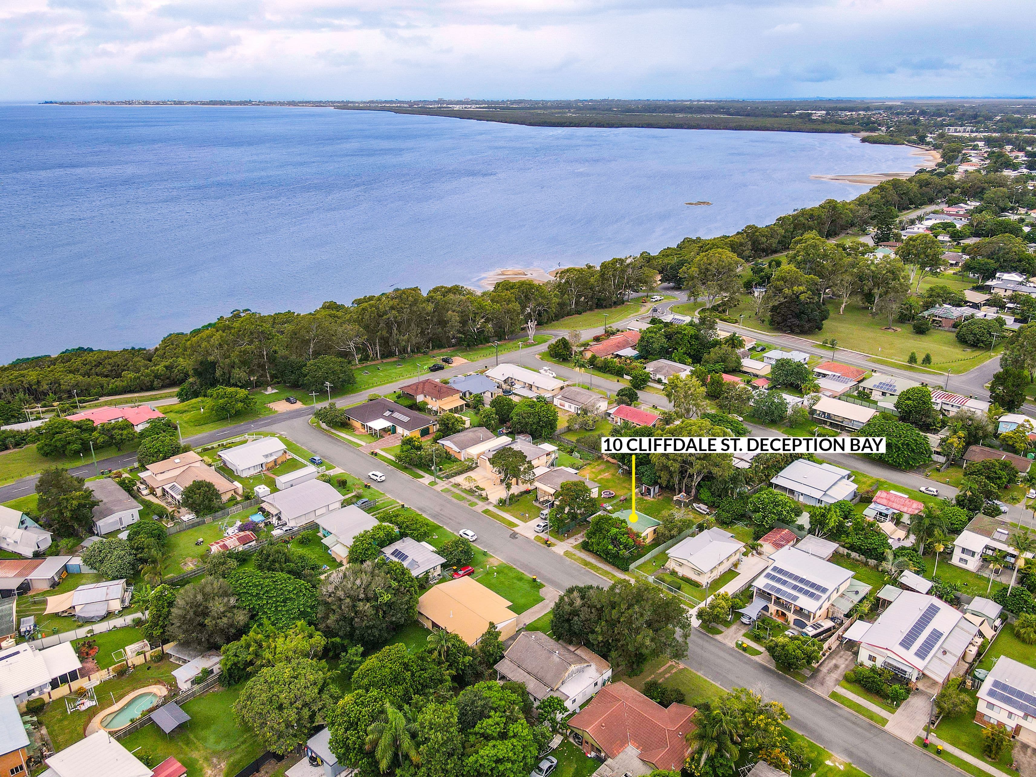 10 Cliffdale Avenue, Deception Bay QLD 4508, Deception Bay - Thumbnail 2