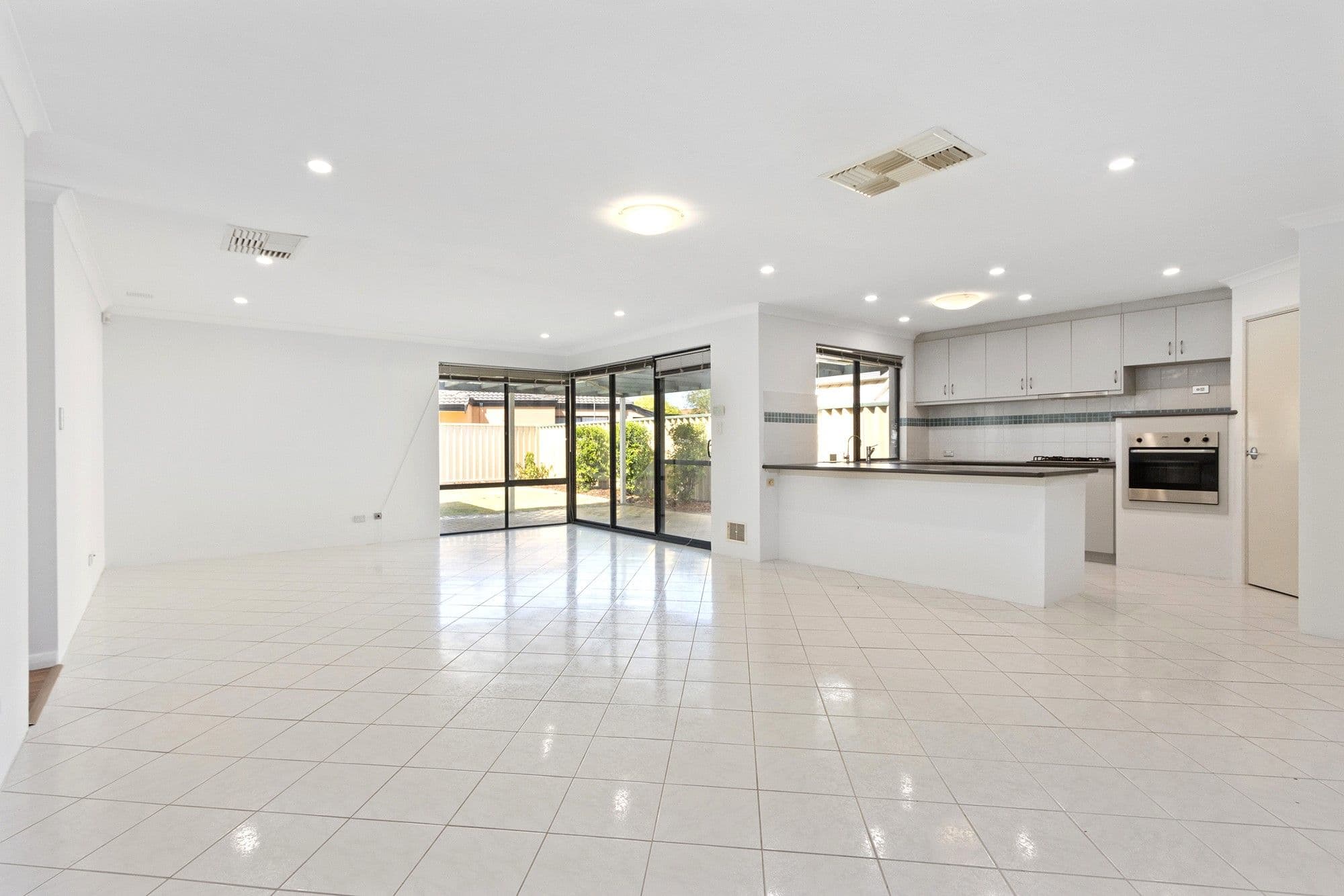 14 Rendition Place, Redcliffe WA 6104, Redcliffe - Thumbnail 8
