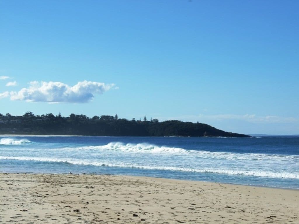 19 Augusta Place, MOLLYMOOK NSW 2539, Mollymook Beach - Thumbnail 2