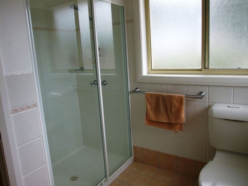 19 Augusta Place, MOLLYMOOK NSW 2539, Mollymook Beach - Thumbnail 6