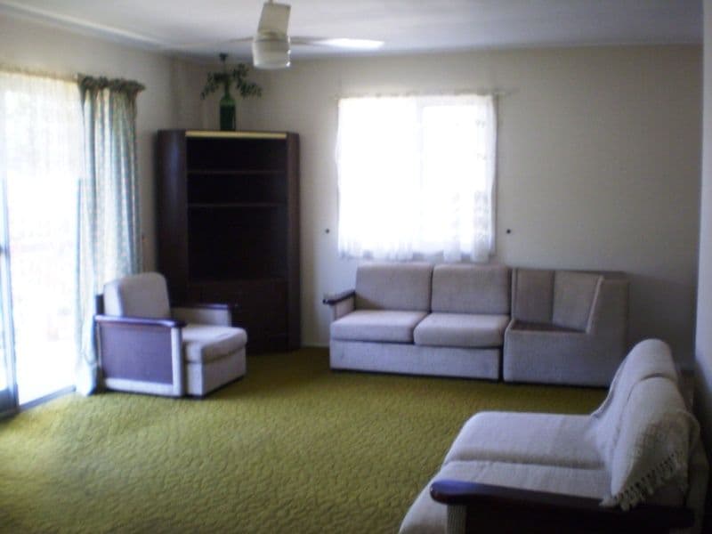 82 Halse Street, SUNNYBANK QLD 4109, Sunnybank - Thumbnail 2