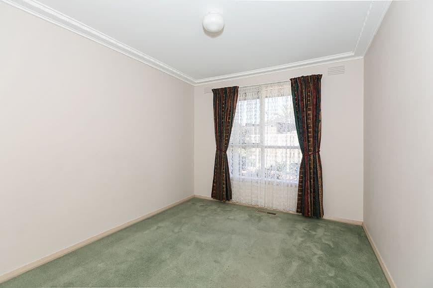 13 Joan Street, MELTON VIC 3337, Melton - Thumbnail 8
