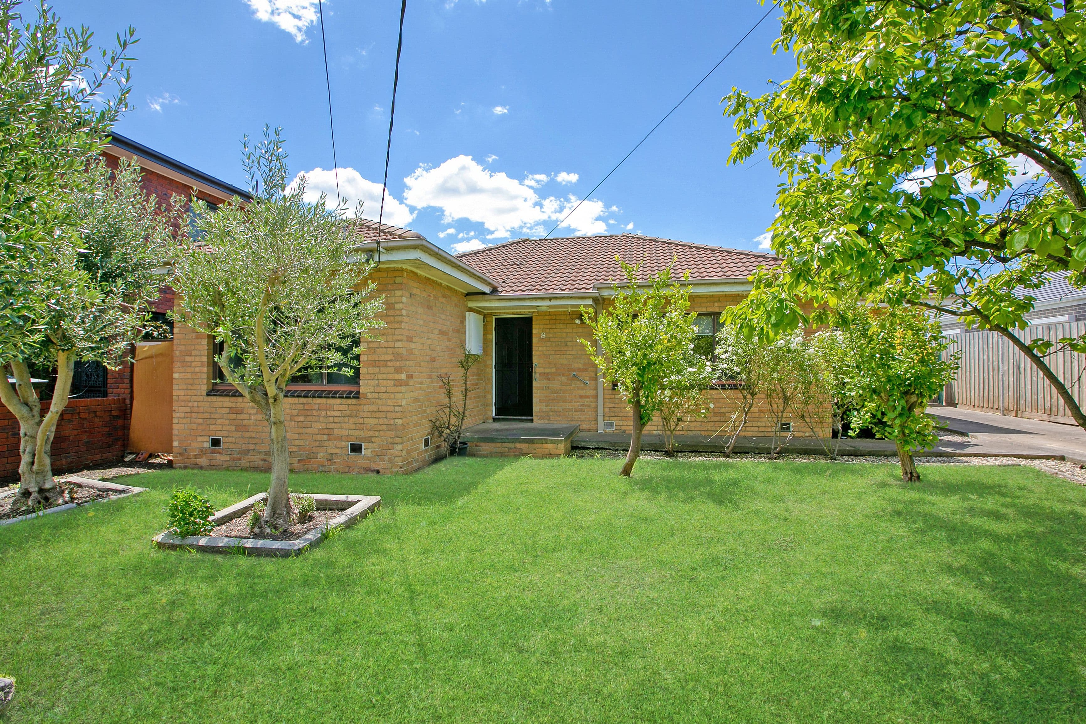 8 Jess Street, Reservoir VIC 3073, Reservoir - Image 1