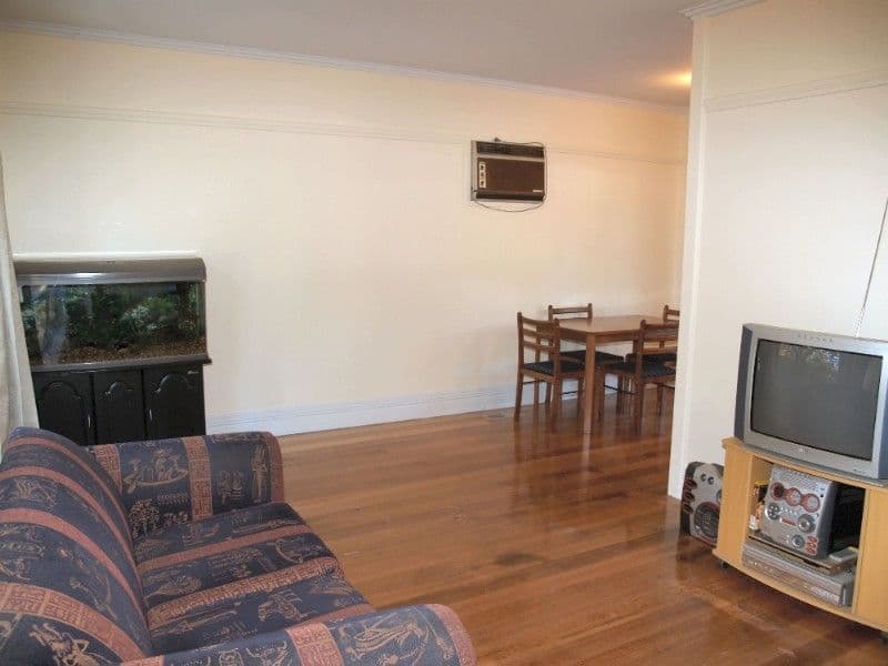 27 Byron Road, KILSYTH VIC 3137, Kilsyth - Thumbnail 2