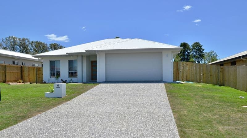 19 Pineview Drive, Beerwah QLD 4519, Beerwah - Image 1
