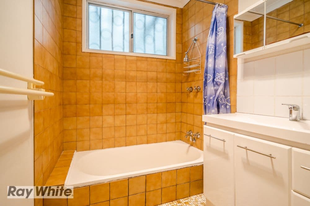 31 Hurlston Way, Koondoola WA 6064, Koondoola - Thumbnail 6