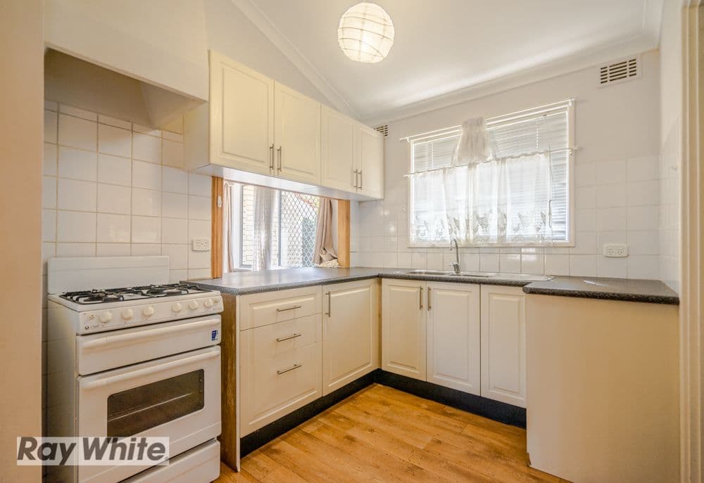 31 Hurlston Way, Koondoola WA 6064, Koondoola - Thumbnail 8