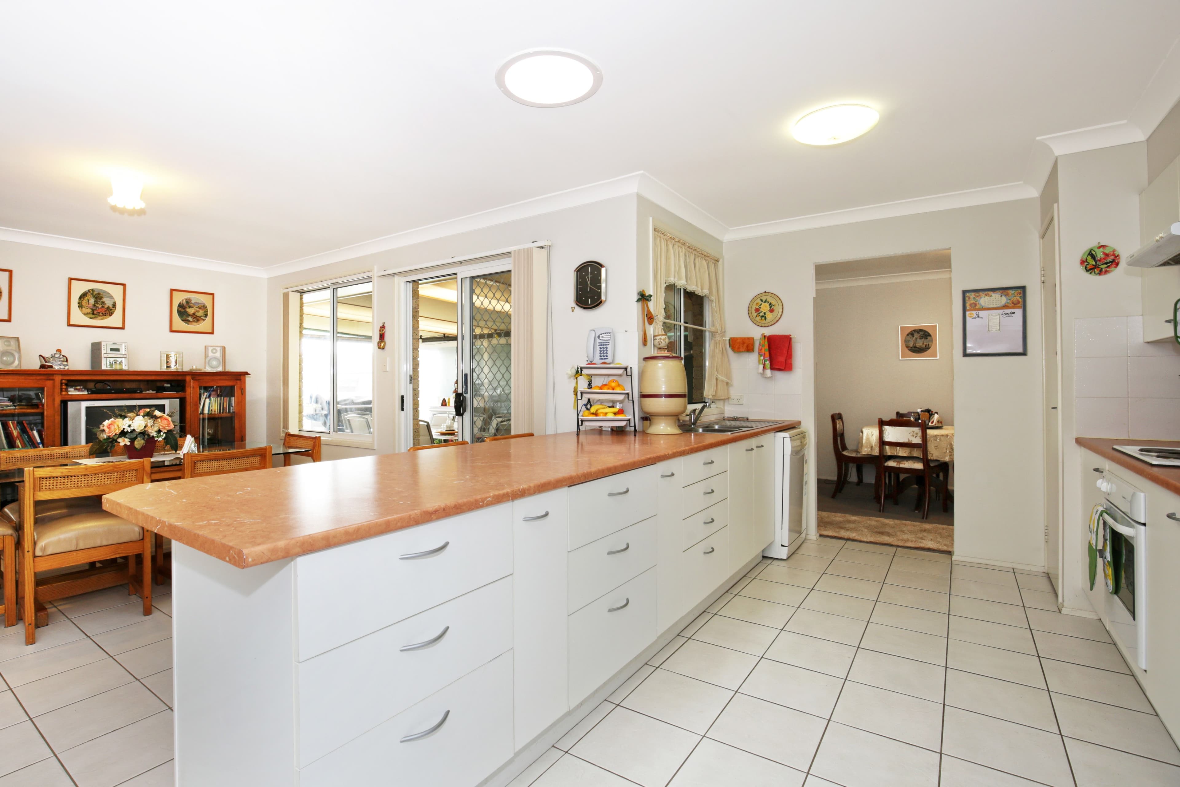 47 St James Crescent, Worrigee - Image 1