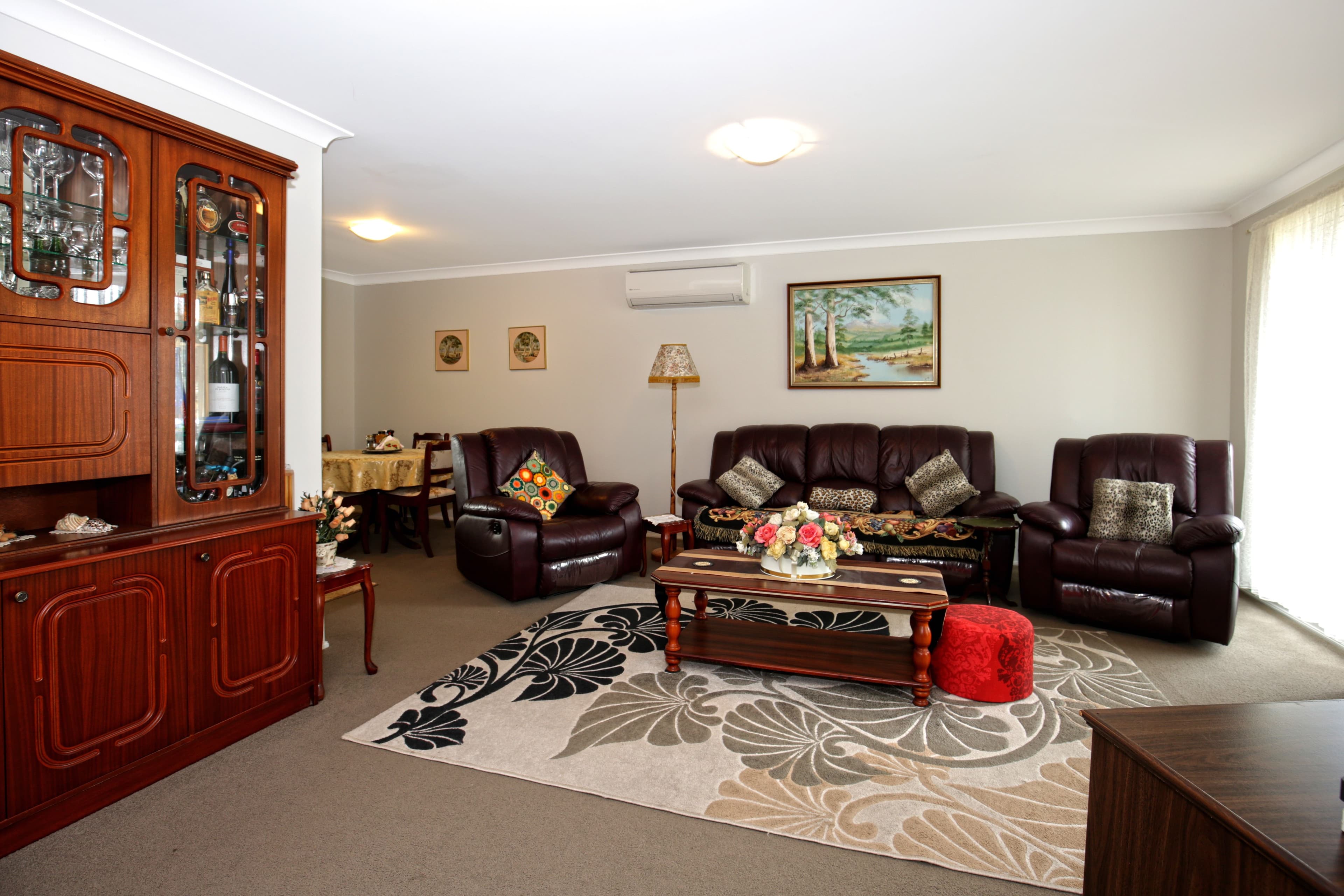47 St James Crescent, Worrigee - Thumbnail 4