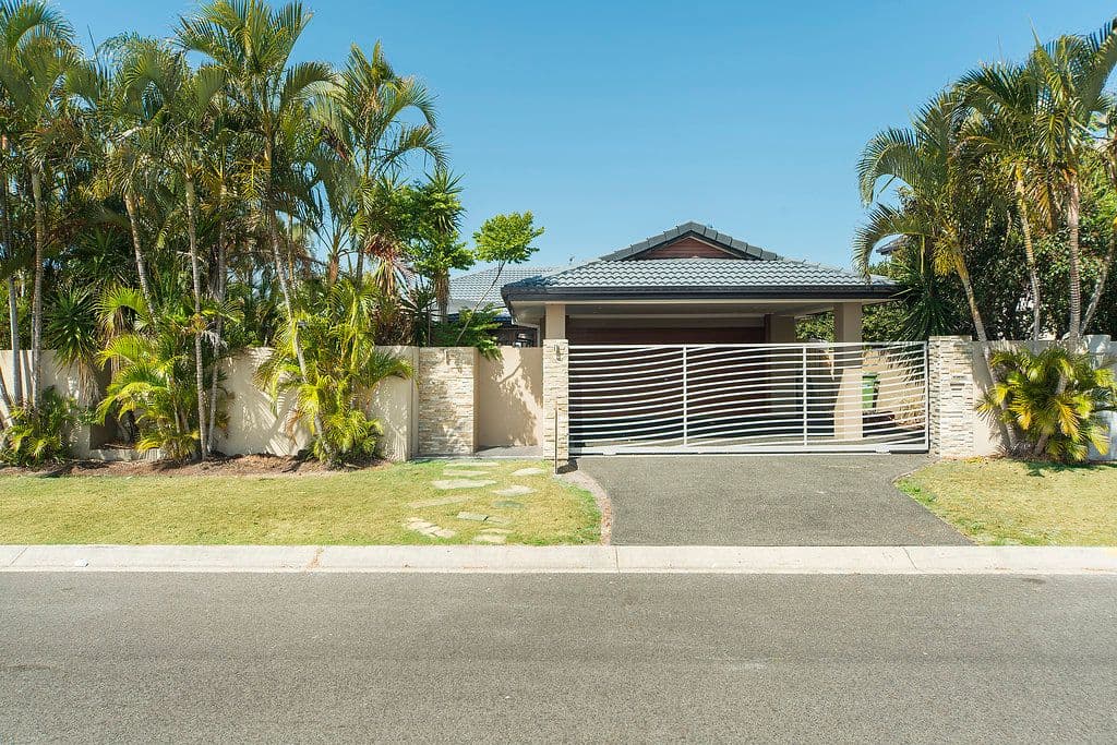 18 Cockleshell Court, Runaway Bay QLD 4216, Runaway Bay - Thumbnail 2