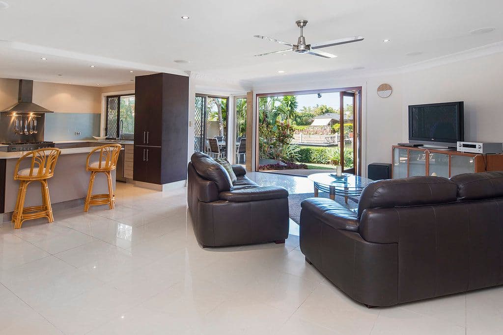 18 Cockleshell Court, Runaway Bay QLD 4216, Runaway Bay - Thumbnail 7