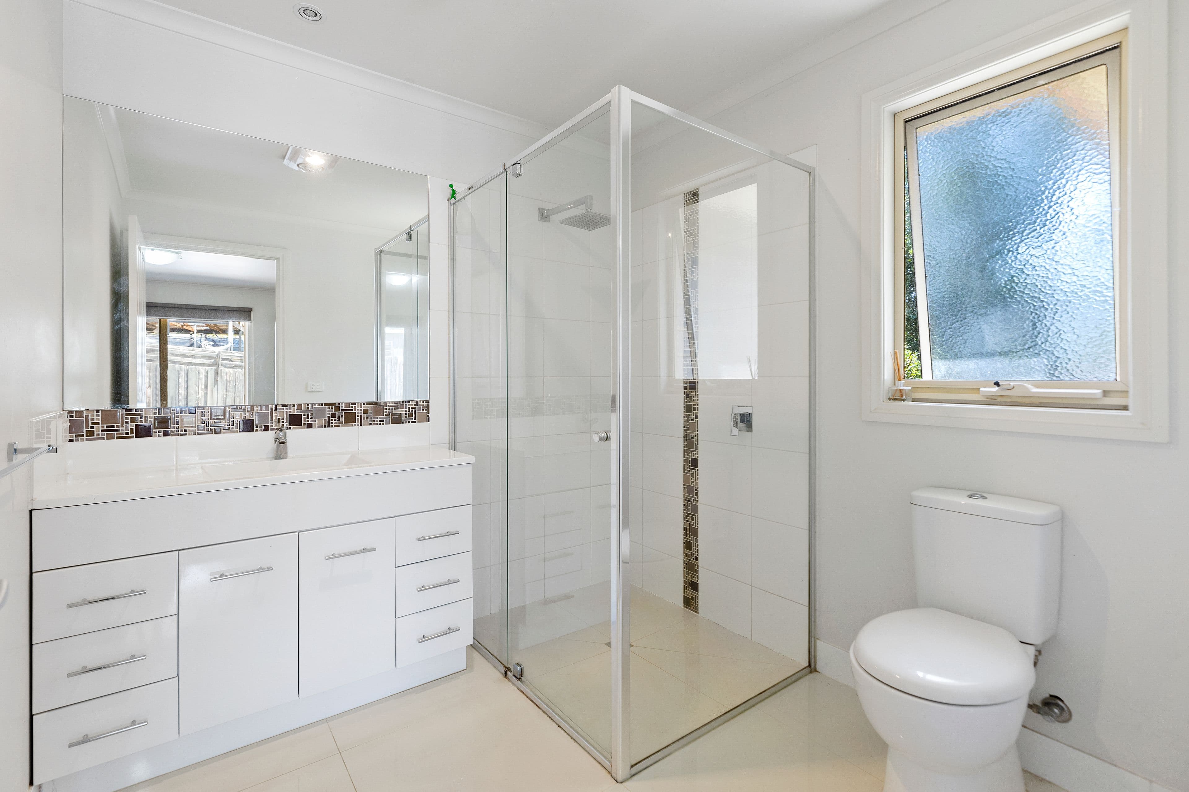 17 ROBIN HOOD WAY, Drouin, VIC 3818, Drouin - Thumbnail 6