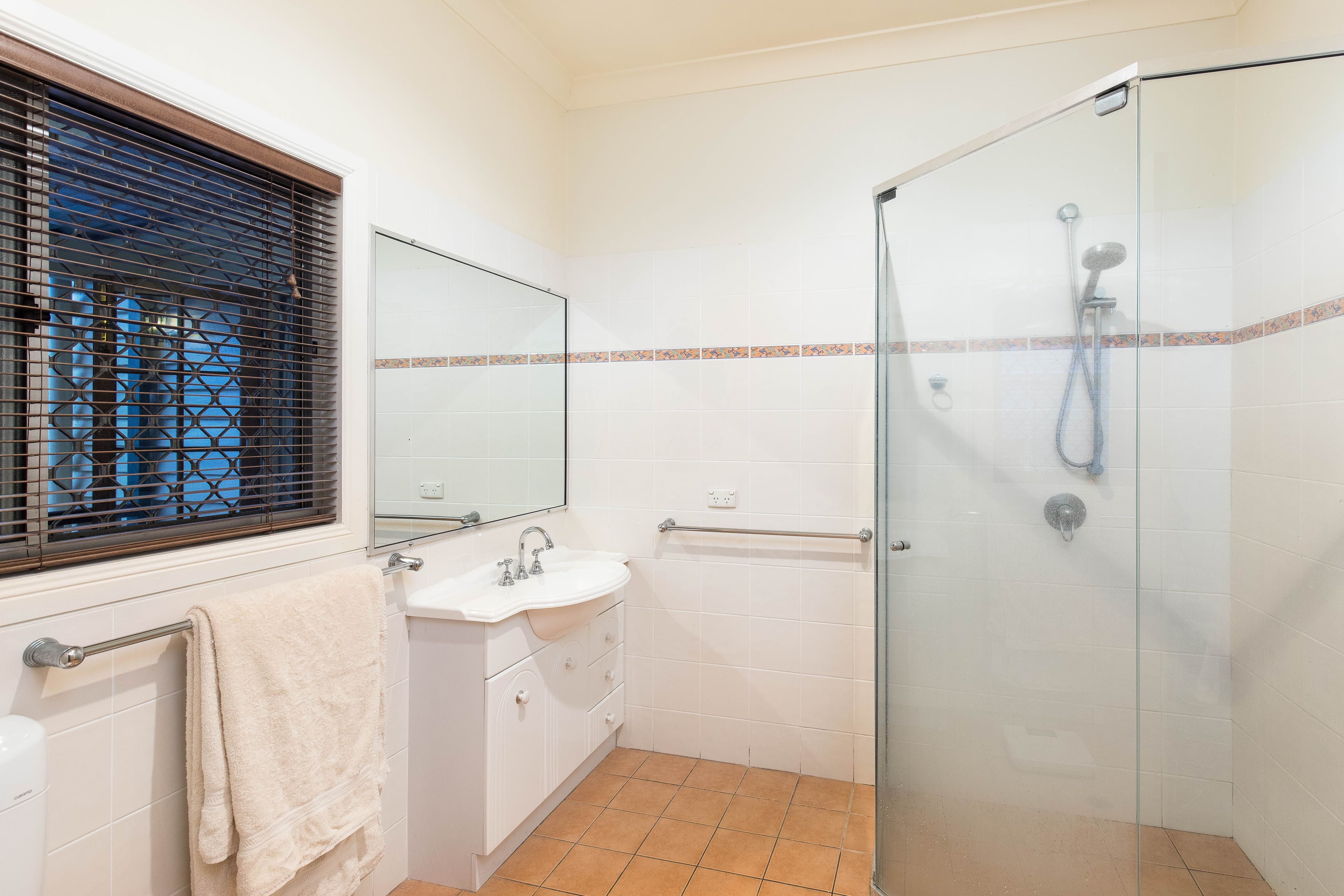 12 Tangorin Street, Wynnum QLD 4178, Wynnum - Thumbnail 6