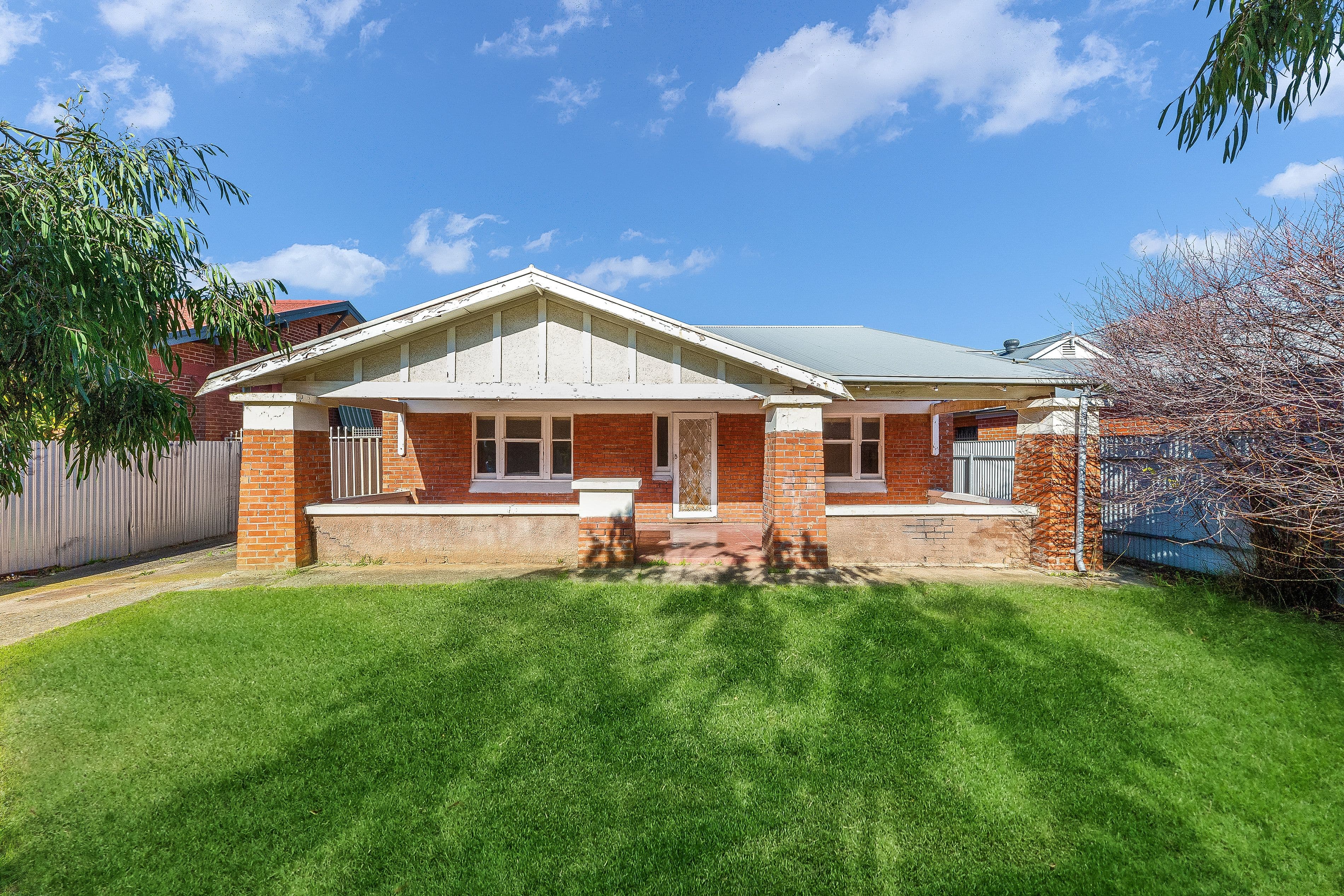 4 Thornbury Street, Beulah Park SA 5067, Beulah Park - Image 1