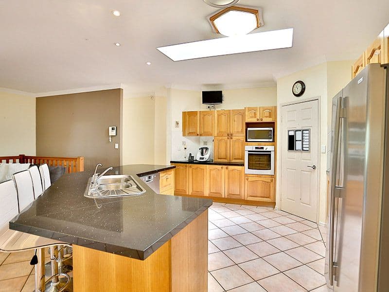 12 Fiddlewood Place, Bridgeman Downs QLD 4035, Bridgeman Downs - Thumbnail 2