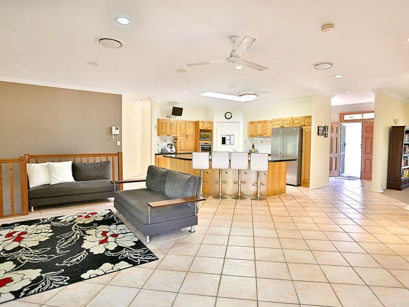12 Fiddlewood Place, Bridgeman Downs QLD 4035, Bridgeman Downs - Thumbnail 6