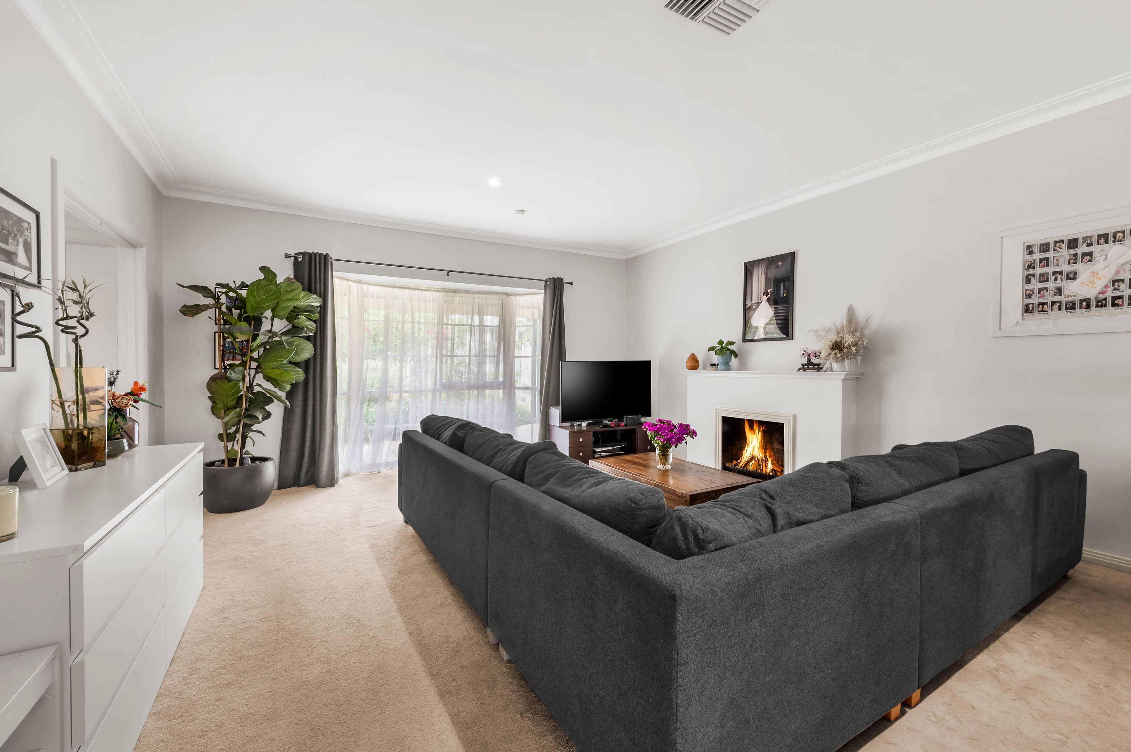 33 Deakin Street, Bentleigh East VIC 3165, Bentleigh East - Thumbnail 3