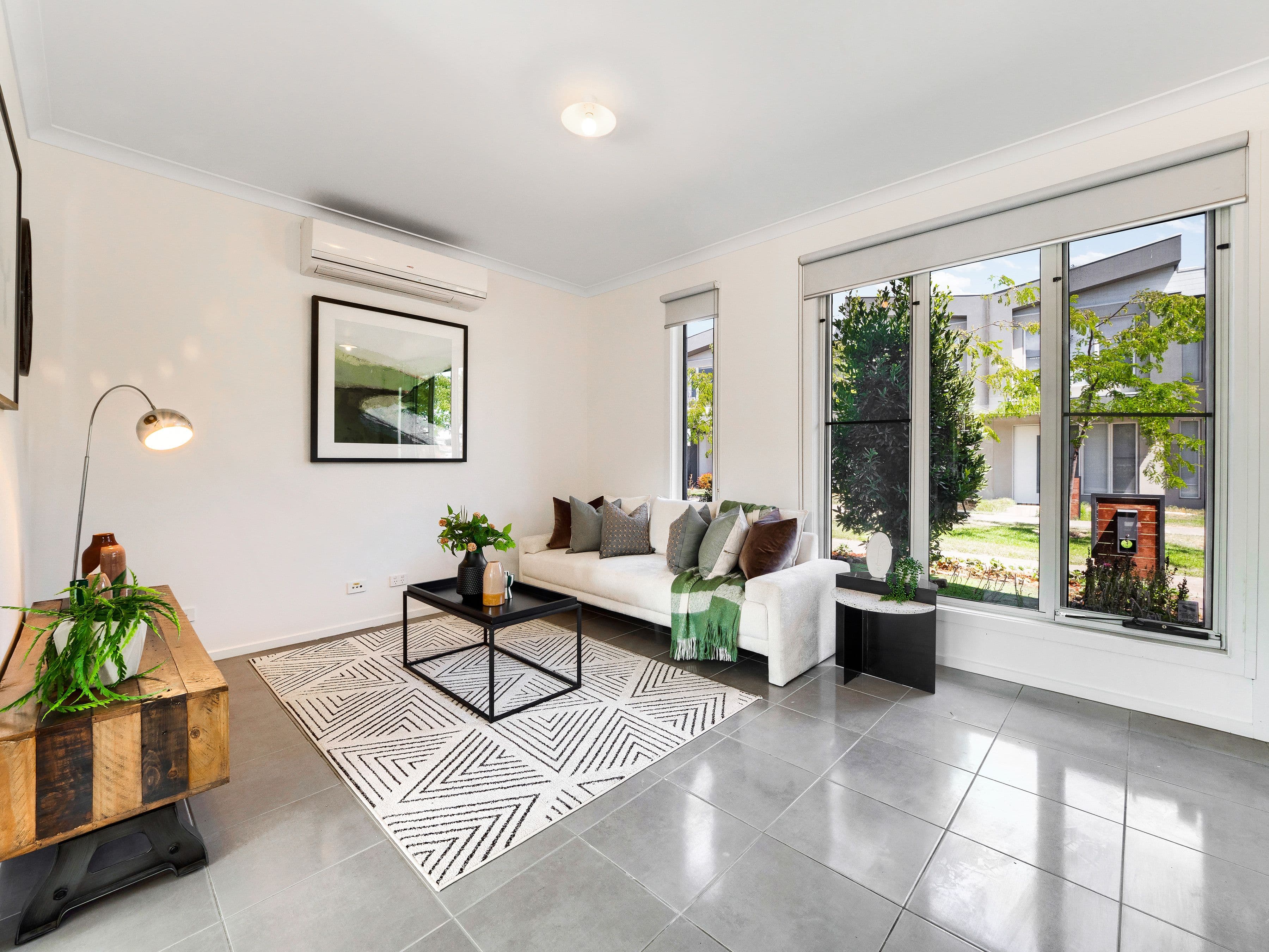 4 Pebblebeach Path, Cranbourne VIC 3977, Cranbourne - Image 1