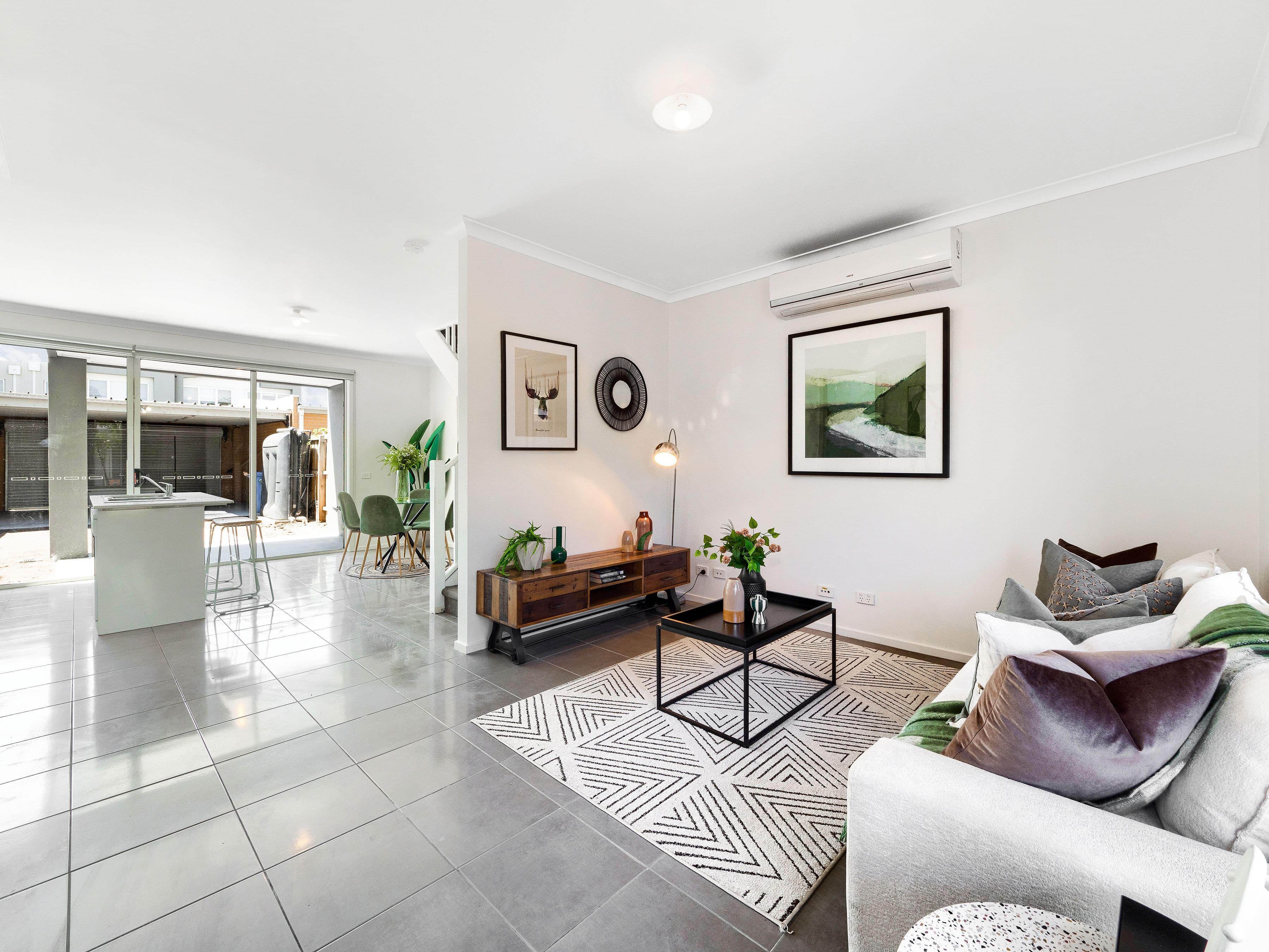 4 Pebblebeach Path, Cranbourne VIC 3977, Cranbourne - Thumbnail 5