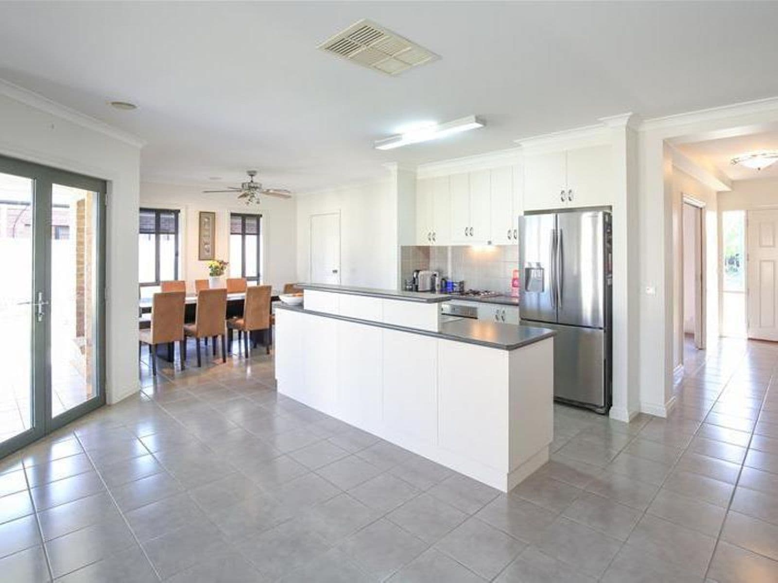 13 Todd Court, Mildura - Thumbnail 4