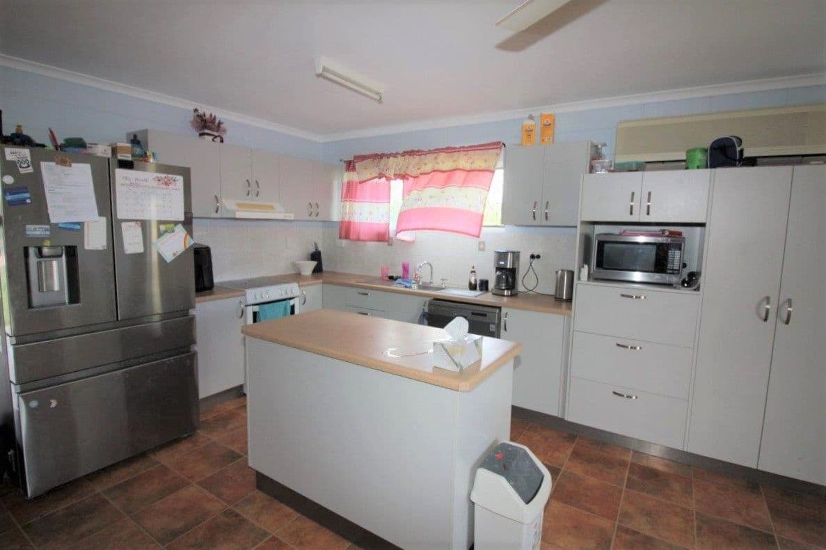 35 Tea Tree Crescent, Breddan QLD 4820, Breddan - Thumbnail 4