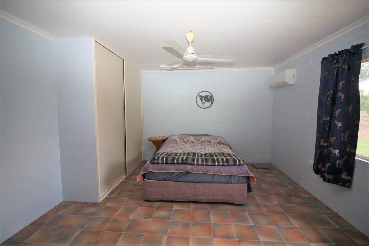 35 Tea Tree Crescent, Breddan QLD 4820, Breddan - Thumbnail 8