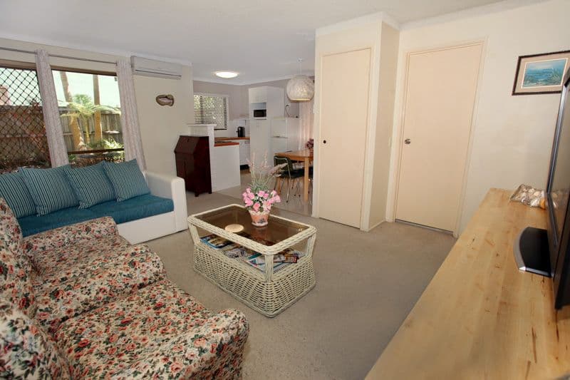 24 Goonawarra Street, MOOLOOLABA QLD 4557, Mooloolaba - Thumbnail 2