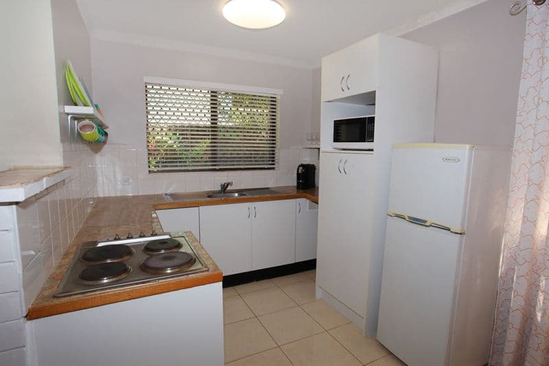 24 Goonawarra Street, MOOLOOLABA QLD 4557, Mooloolaba - Thumbnail 3