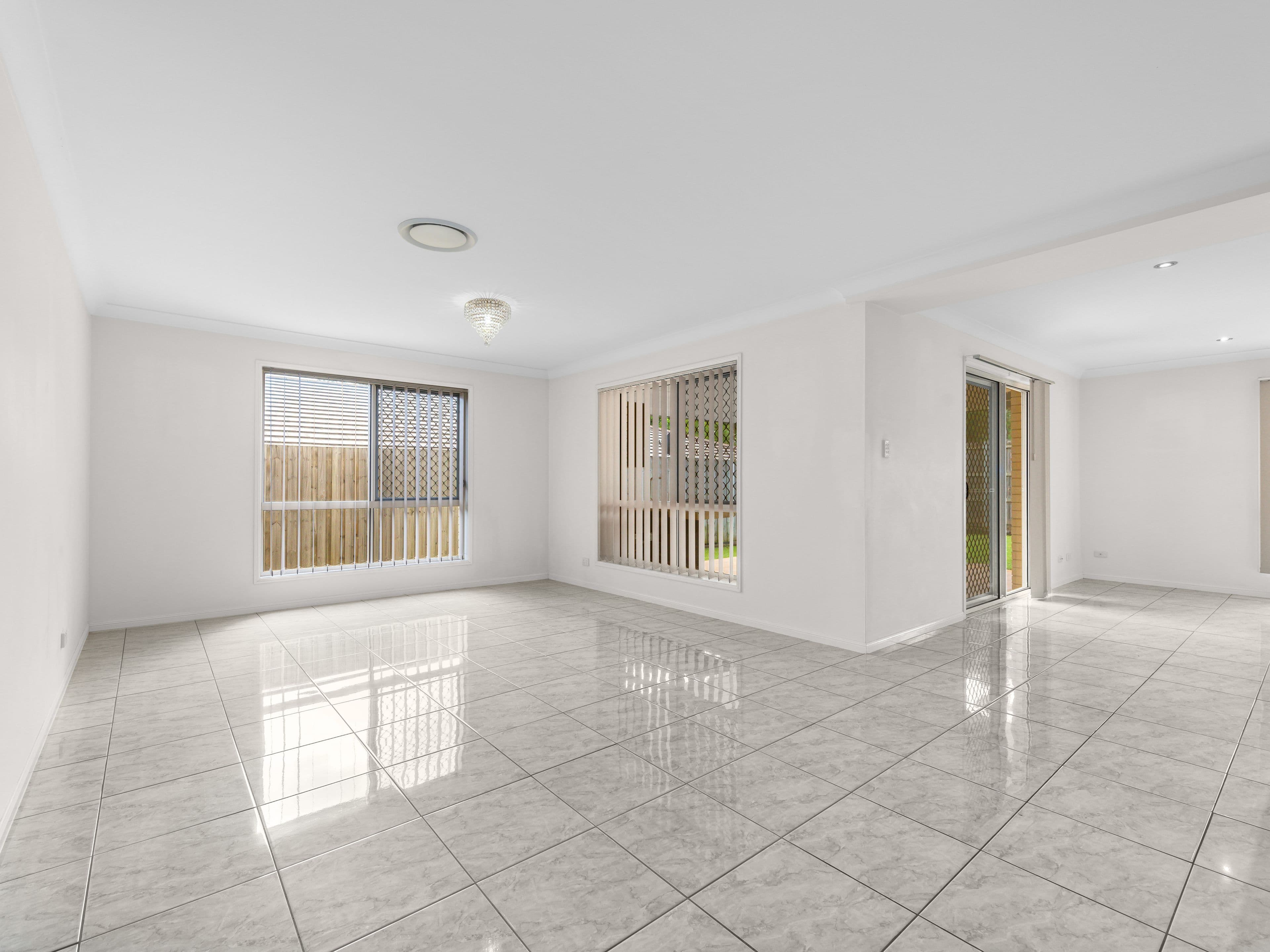 25 Canopus Street, Bridgeman Downs QLD 4035, Bridgeman Downs - Thumbnail 5