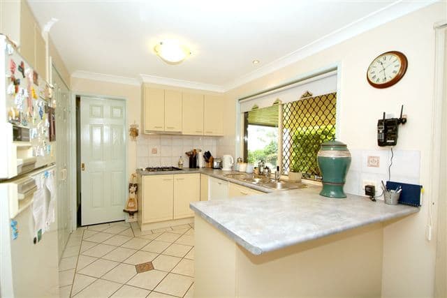 7  Jenika Court, HIGHFIELDS QLD 4352, Highfields - Thumbnail 4