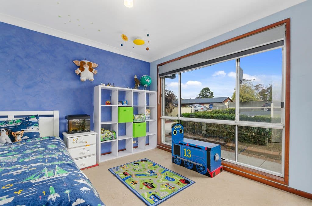8 James Street, Hill Top - Thumbnail 7