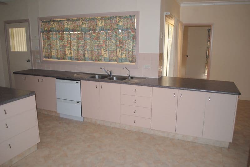 389 Warialda Street, Moree NSW 2400, Moree - Thumbnail 3