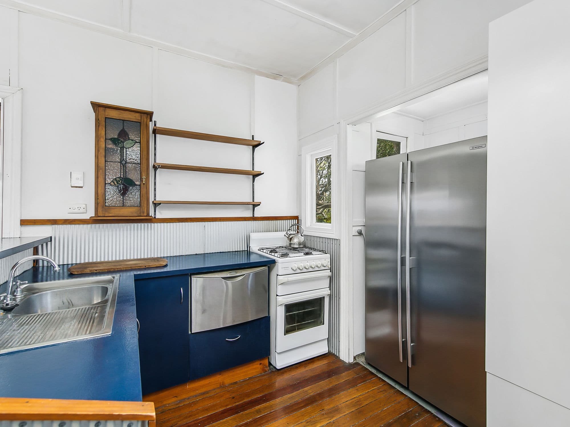 162 Beddoes Street, Holland Park QLD 4121, Holland Park - Thumbnail 4