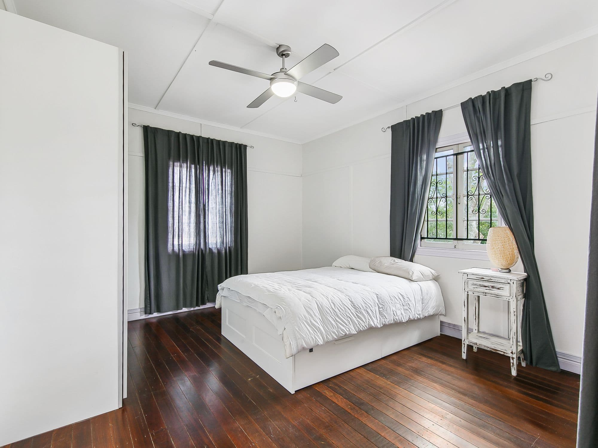 162 Beddoes Street, Holland Park QLD 4121, Holland Park - Thumbnail 5