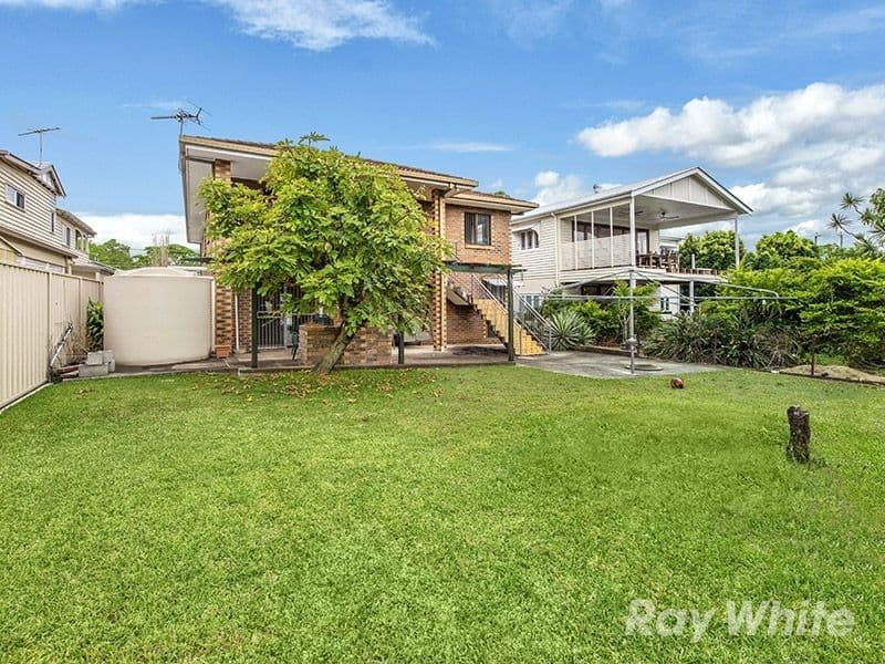 16 Inglis Street, Grange QLD 4051, Grange - Thumbnail 6