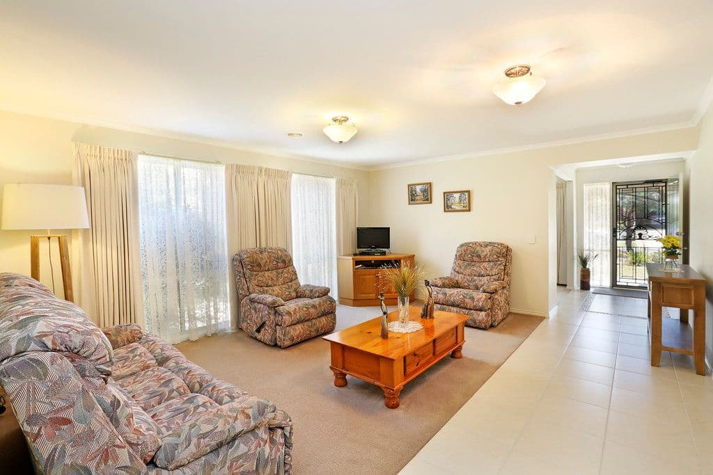 12 Bayvista Parade, Drysdale VIC 3222, Drysdale - Thumbnail 2