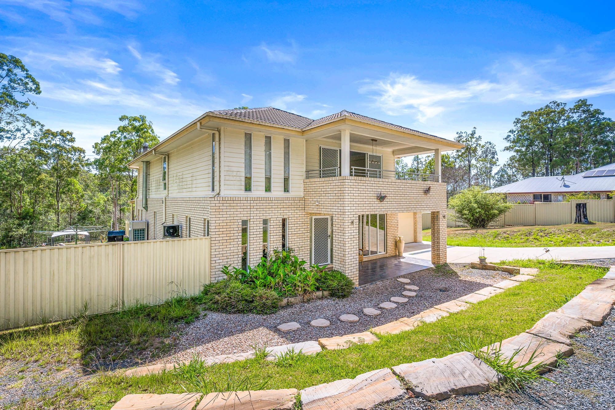 212 Spinebill Drive, Greenbank QLD 4124, Greenbank - Thumbnail 3
