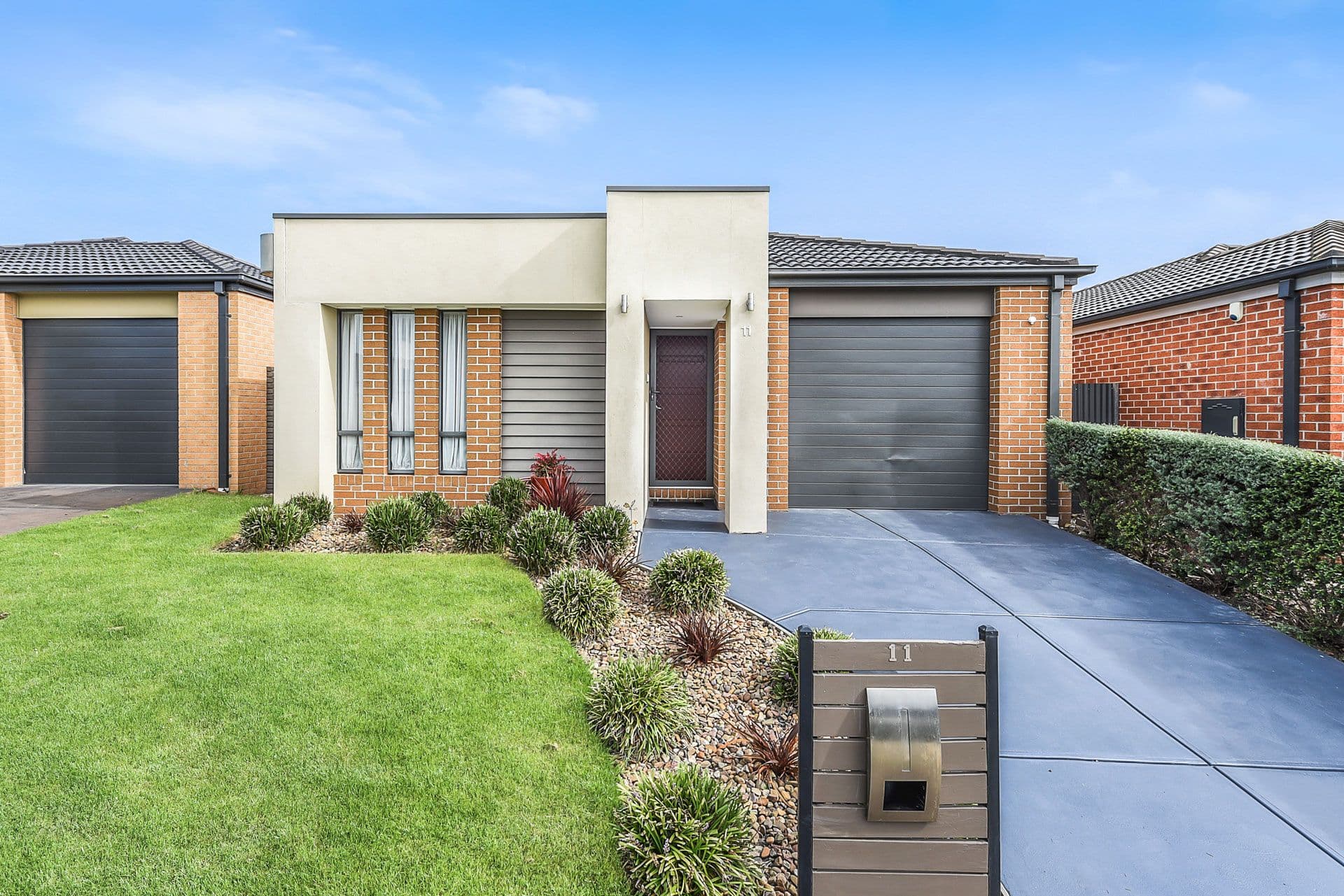 11 Abrus Circuit, Cranbourne North VIC 3977, Cranbourne North - Image 1