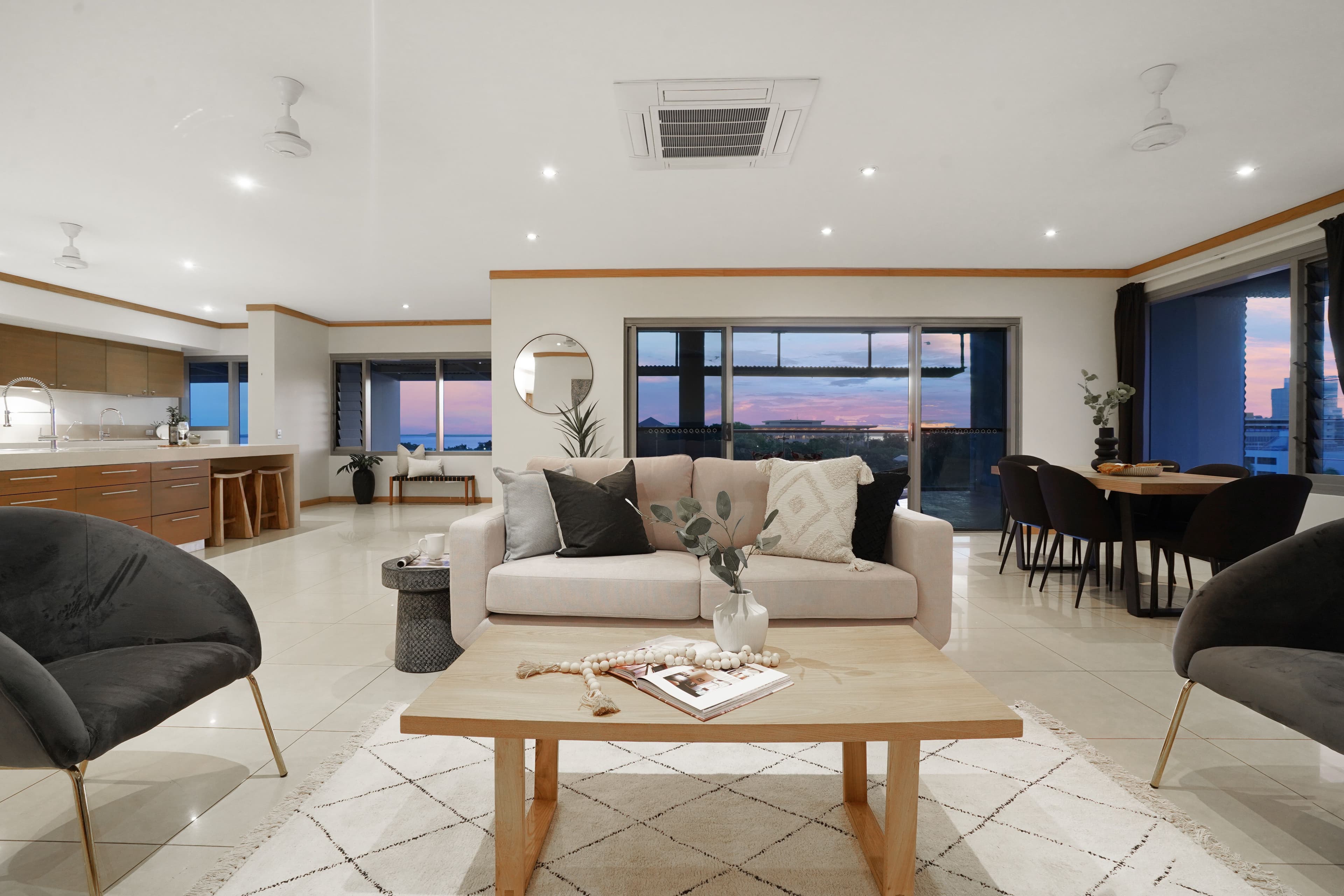 22 Harry Chan Avenue, DARWIN CITY NT 0800, Darwin City - Image 1