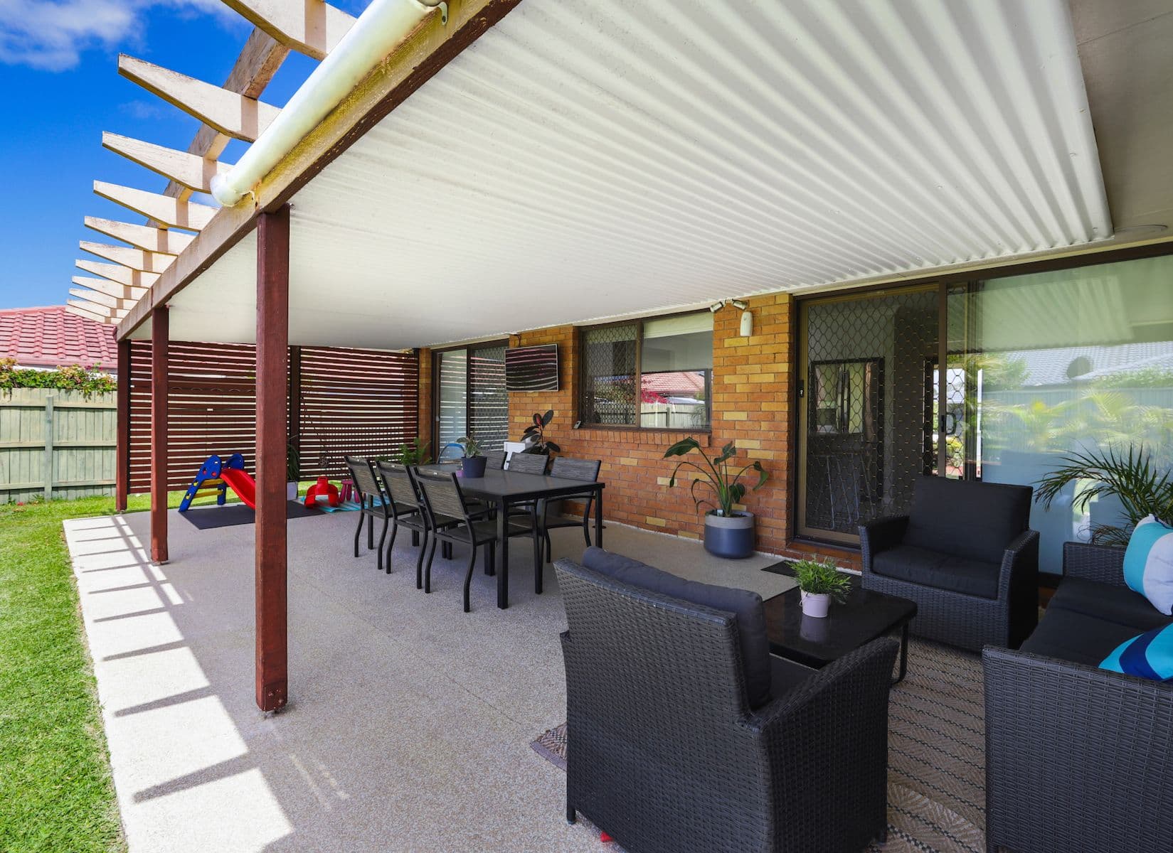 13 Silkyoak Court, Burleigh Waters QLD 4220, Burleigh Waters - Thumbnail 3
