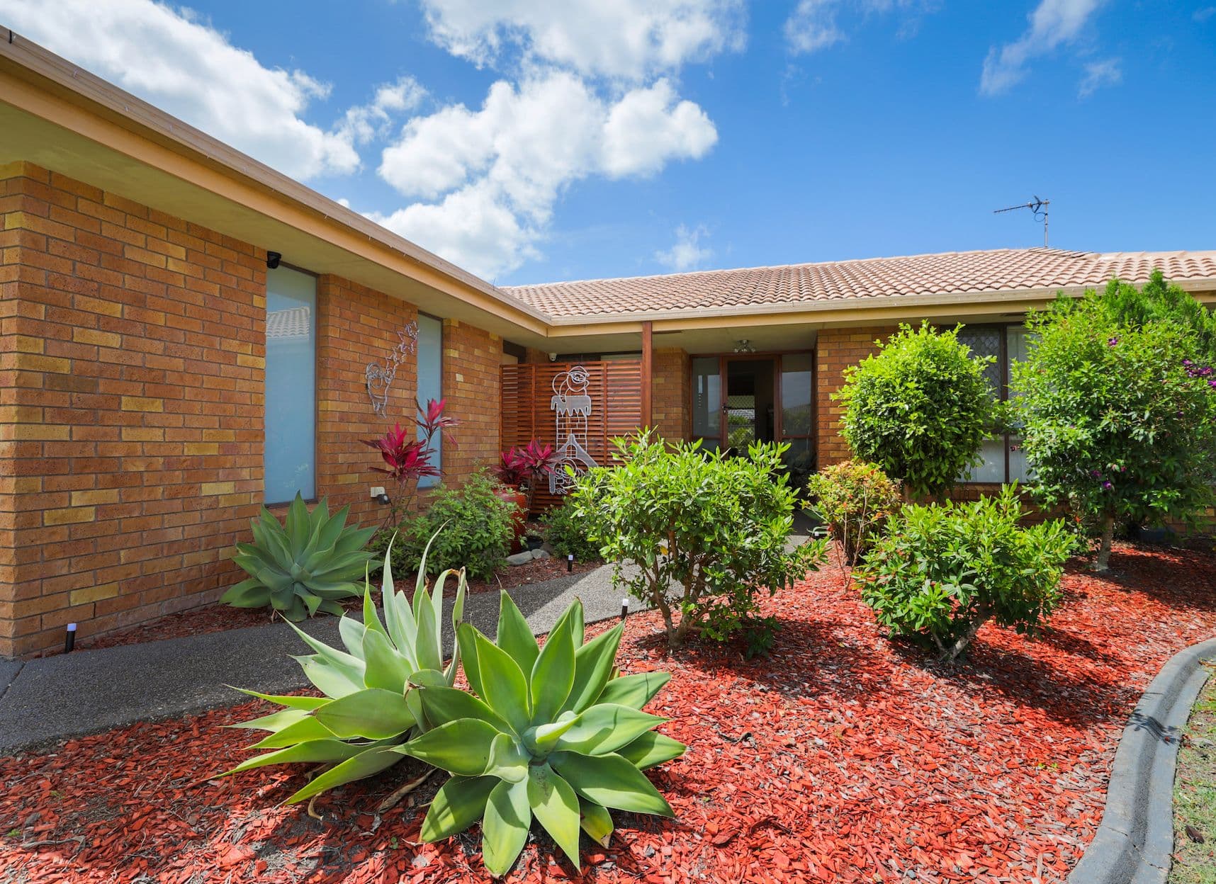 13 Silkyoak Court, Burleigh Waters QLD 4220, Burleigh Waters - Thumbnail 4
