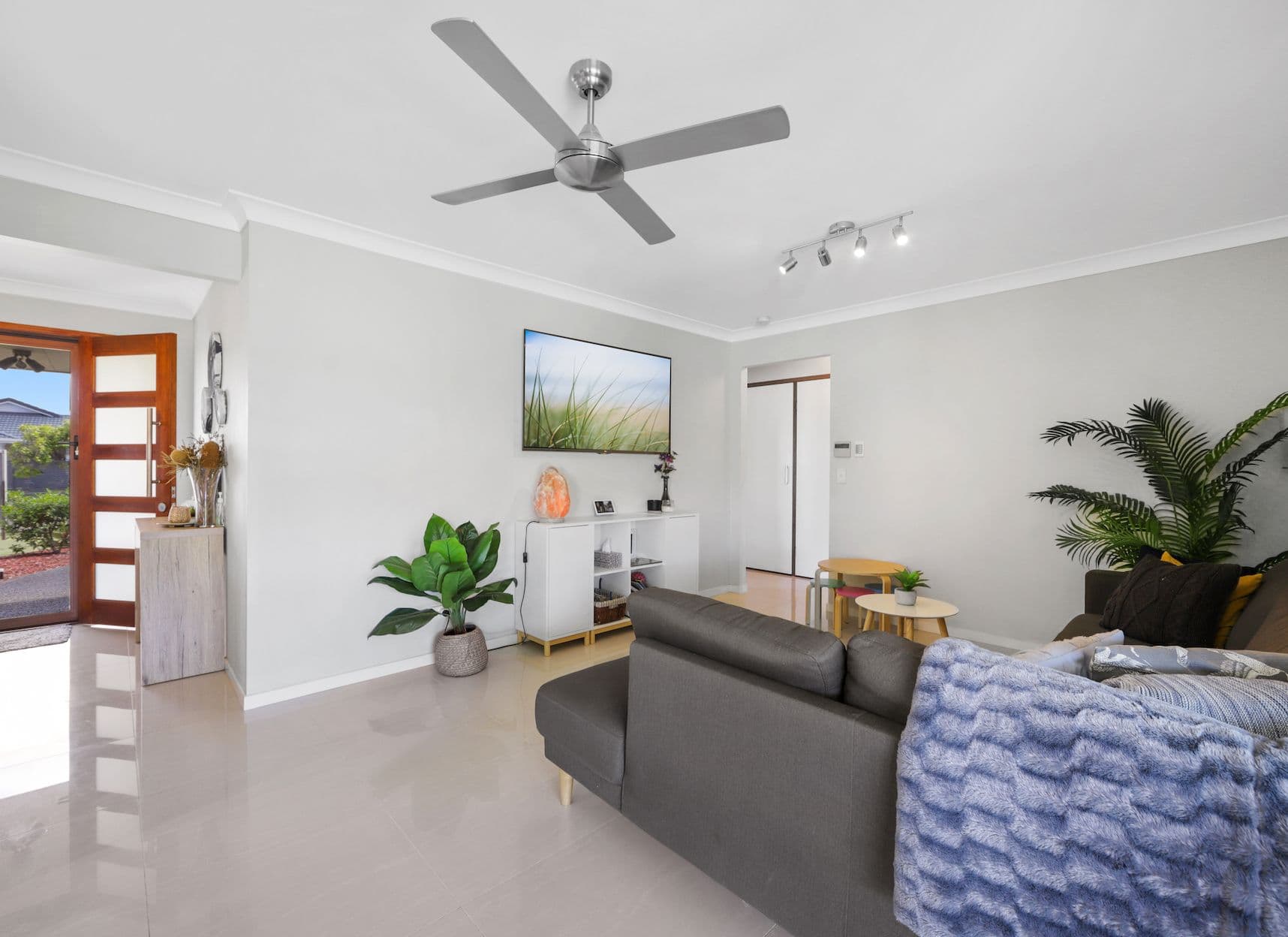 13 Silkyoak Court, Burleigh Waters QLD 4220, Burleigh Waters - Thumbnail 7