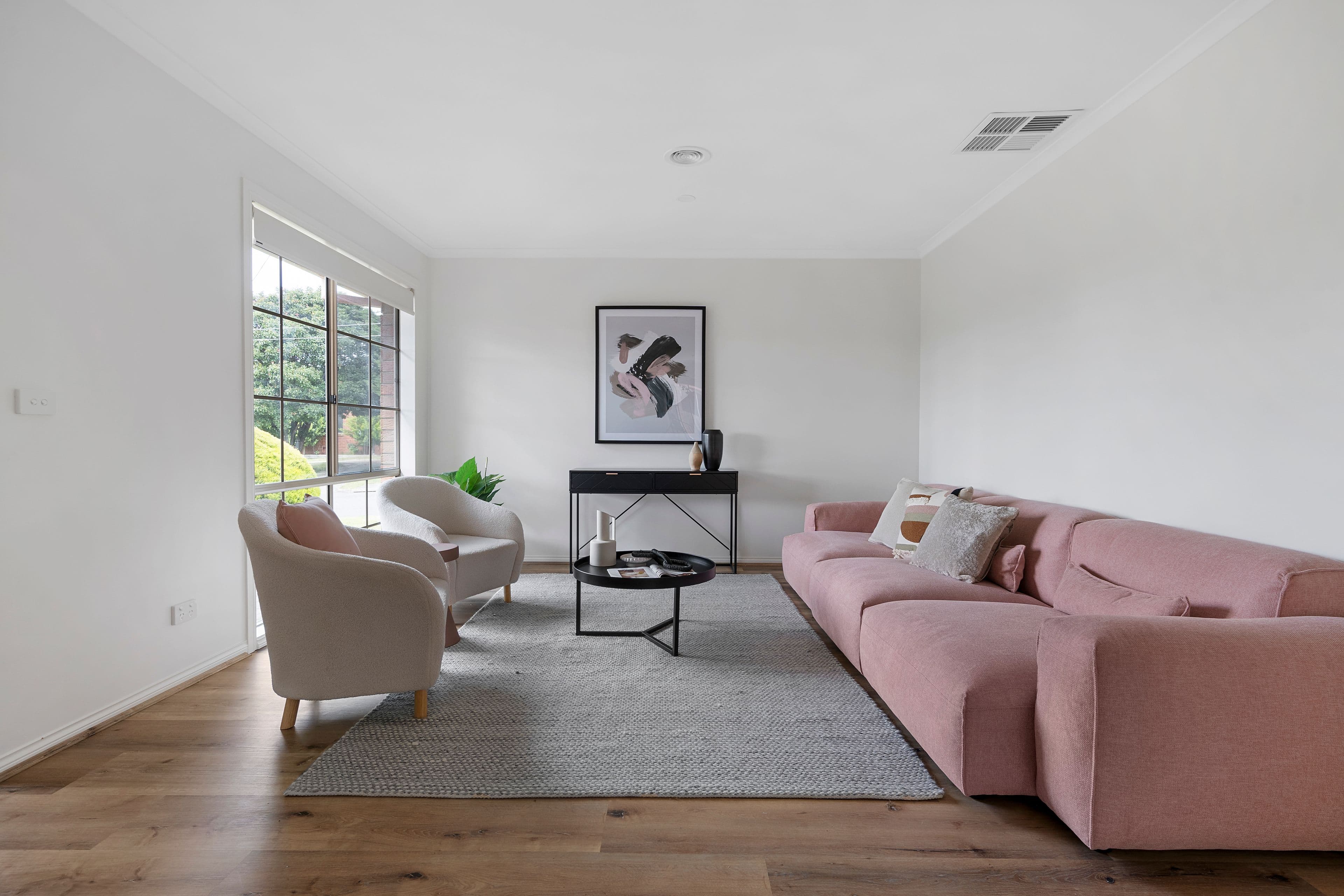 1 Illoura Street, Watsonia VIC 3087, Watsonia - Thumbnail 2