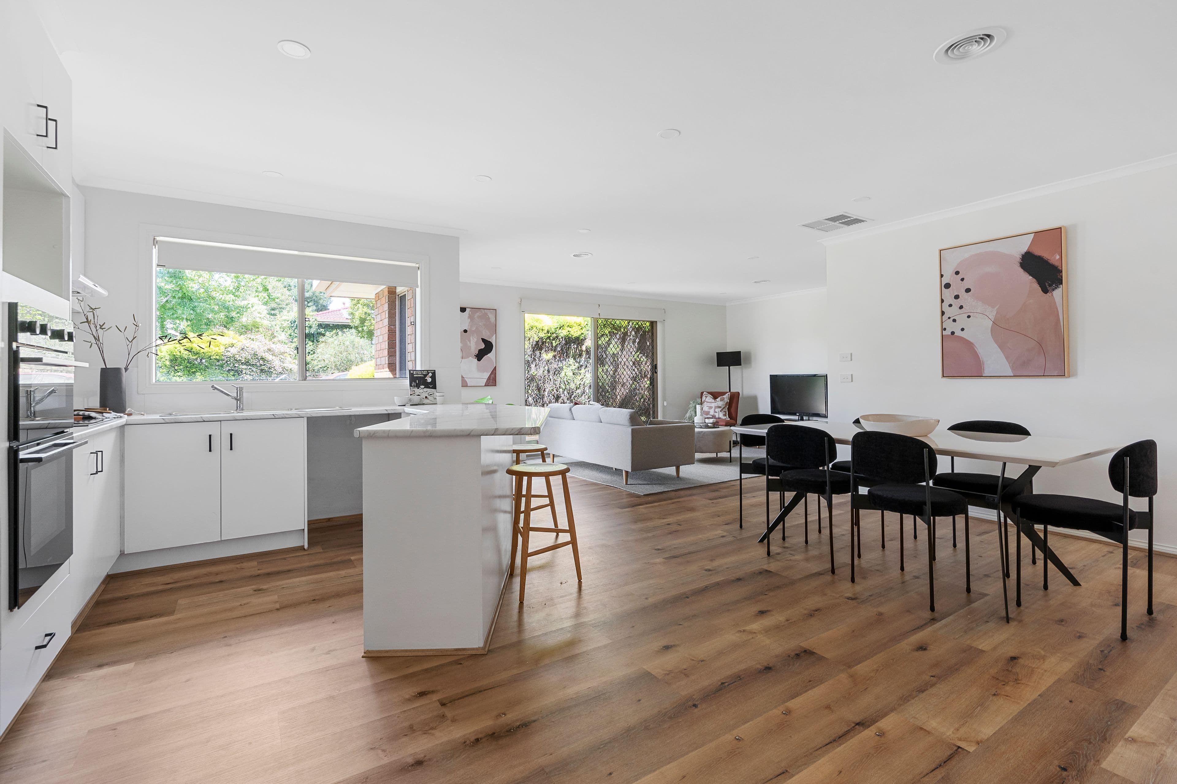 1 Illoura Street, Watsonia VIC 3087, Watsonia - Thumbnail 3