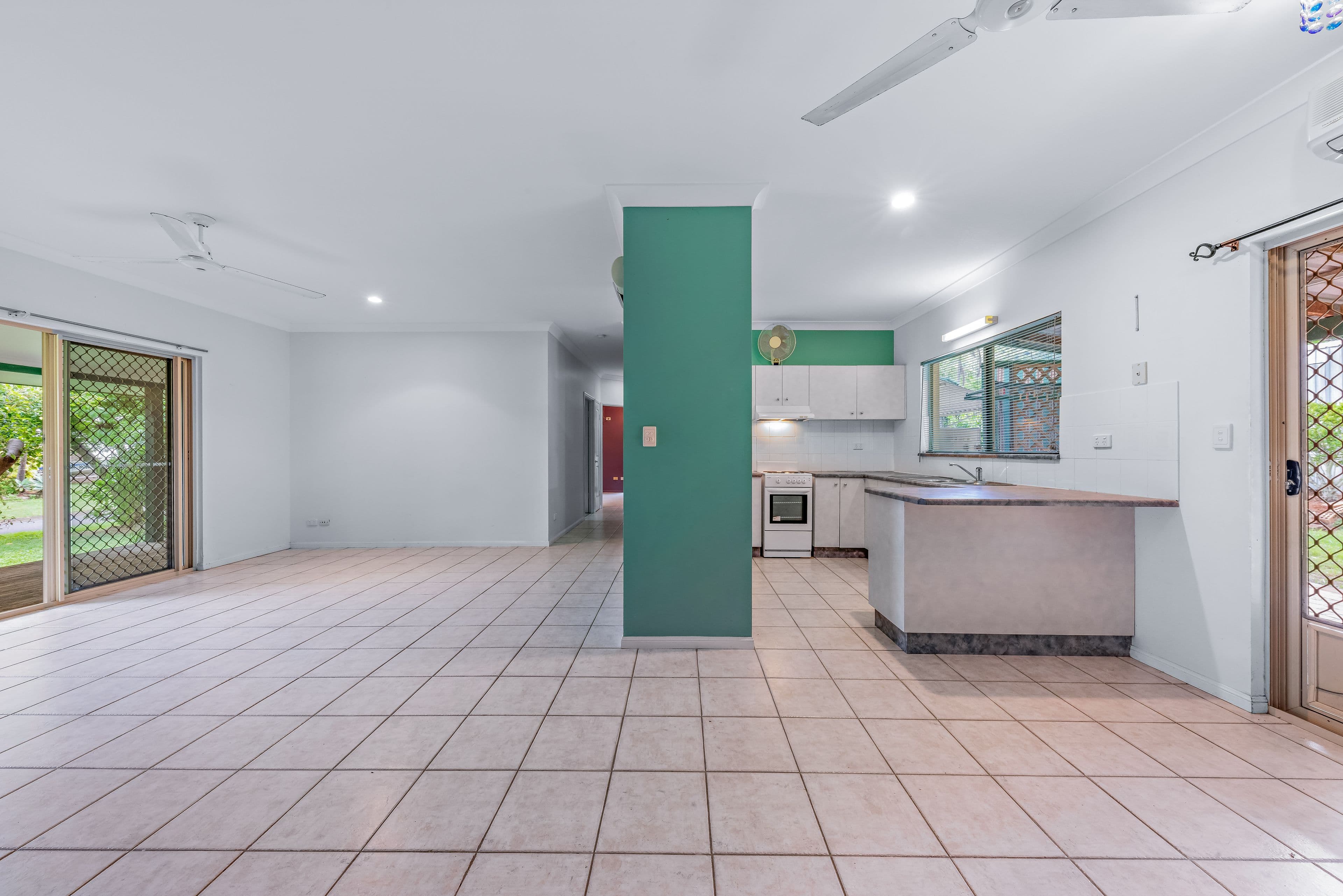 3 Lupton Place, Cannonvale QLD 4802, Cannonvale - Thumbnail 7