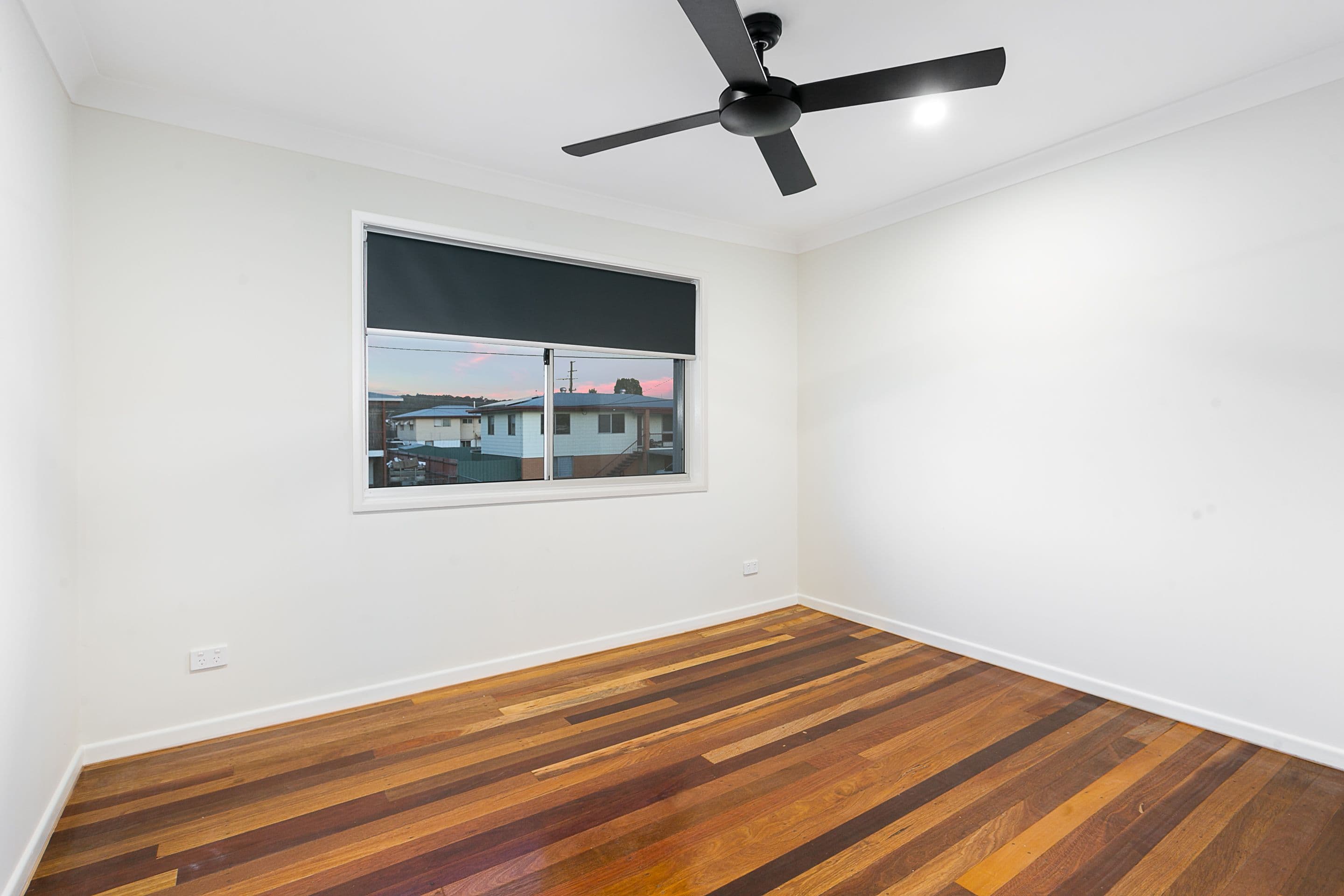 2 Barnes Court, Silkstone QLD 4304, Silkstone - Thumbnail 8