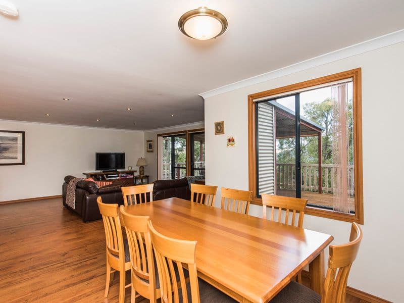 23 Contour Road, Roleystone WA 6111, Roleystone - Thumbnail 4