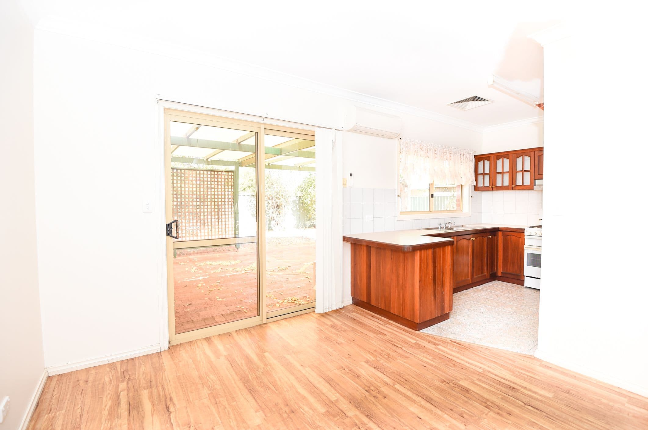 1 Brenion Street, Numurkah, Numurkah - Thumbnail 2