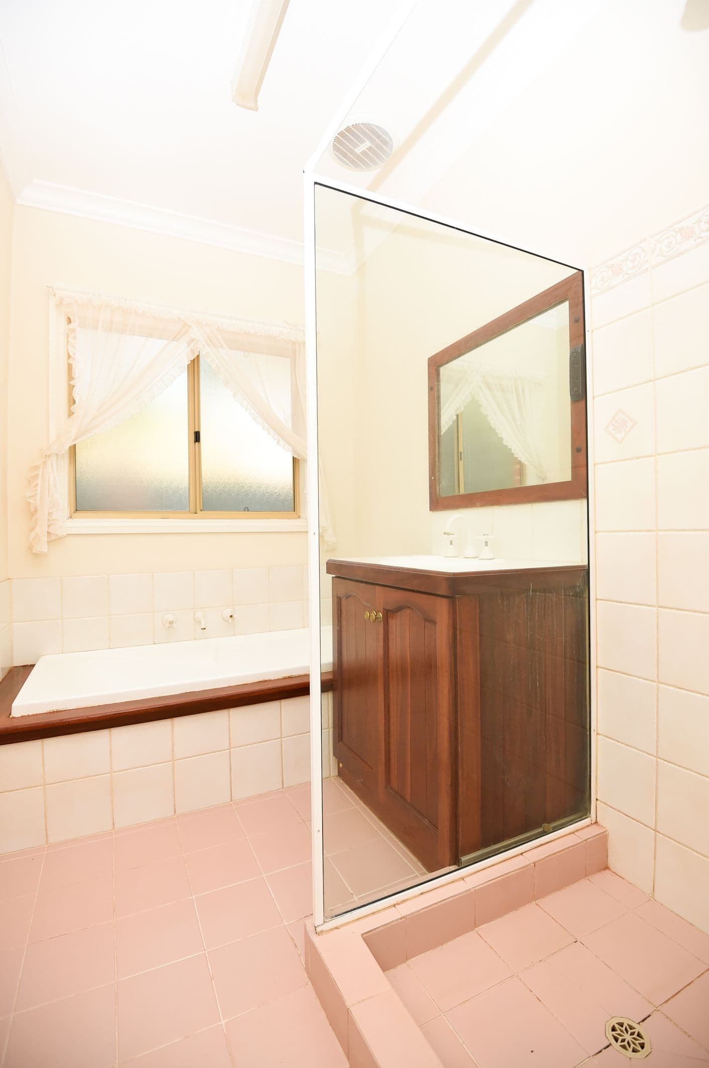 1 Brenion Street, Numurkah, Numurkah - Thumbnail 3