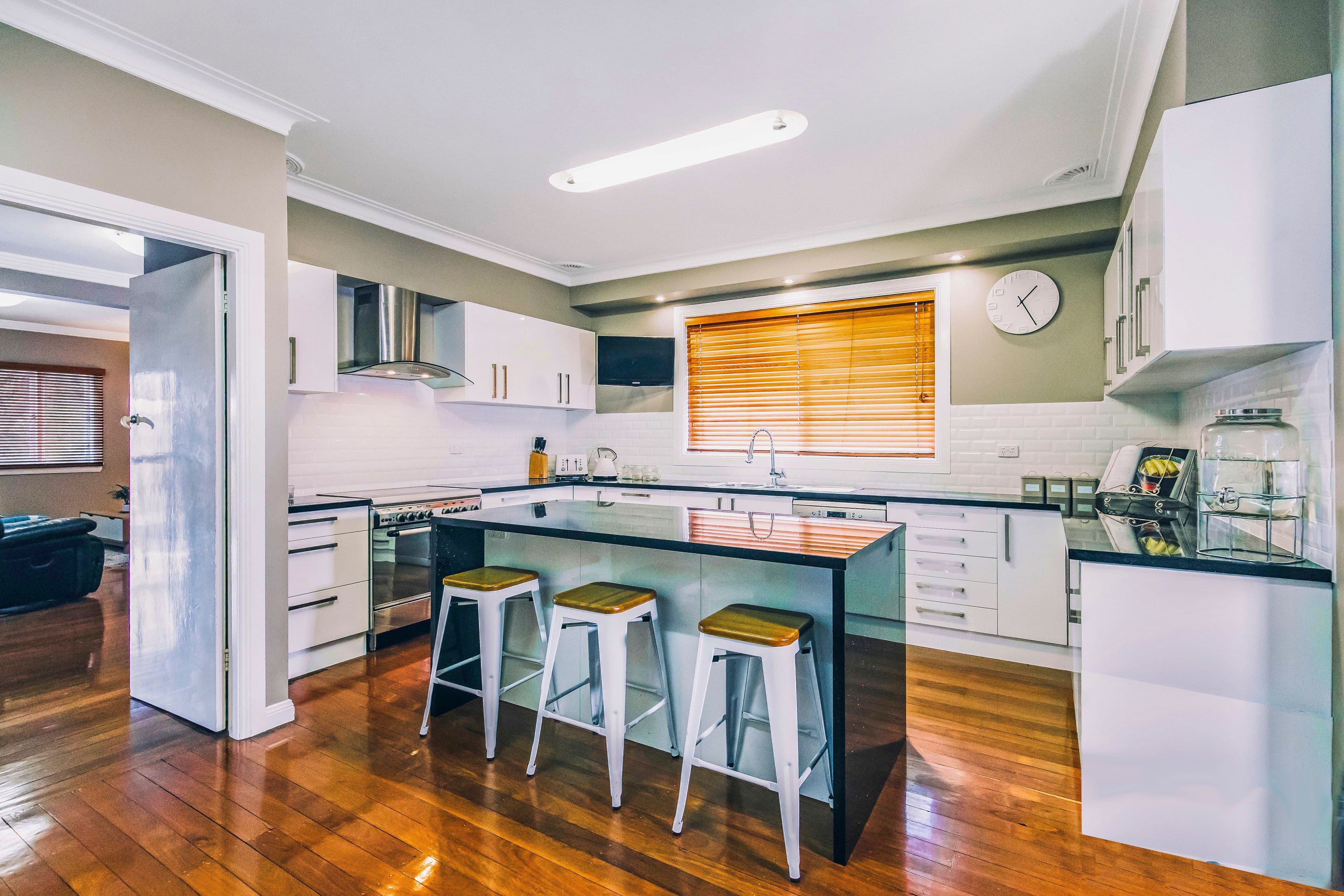 1 Lobban Road, Wingham - Thumbnail 2
